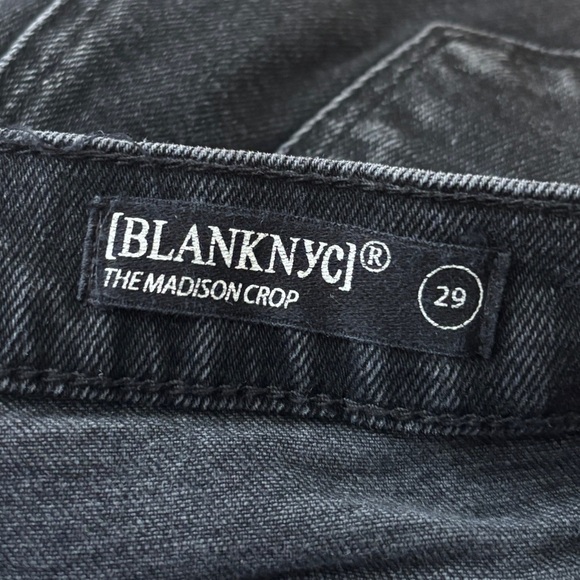 Blank NYC The Madison Frayed Hem High Rise Crop Jeans Nitro Black Size 29 - Picture 5 of 8